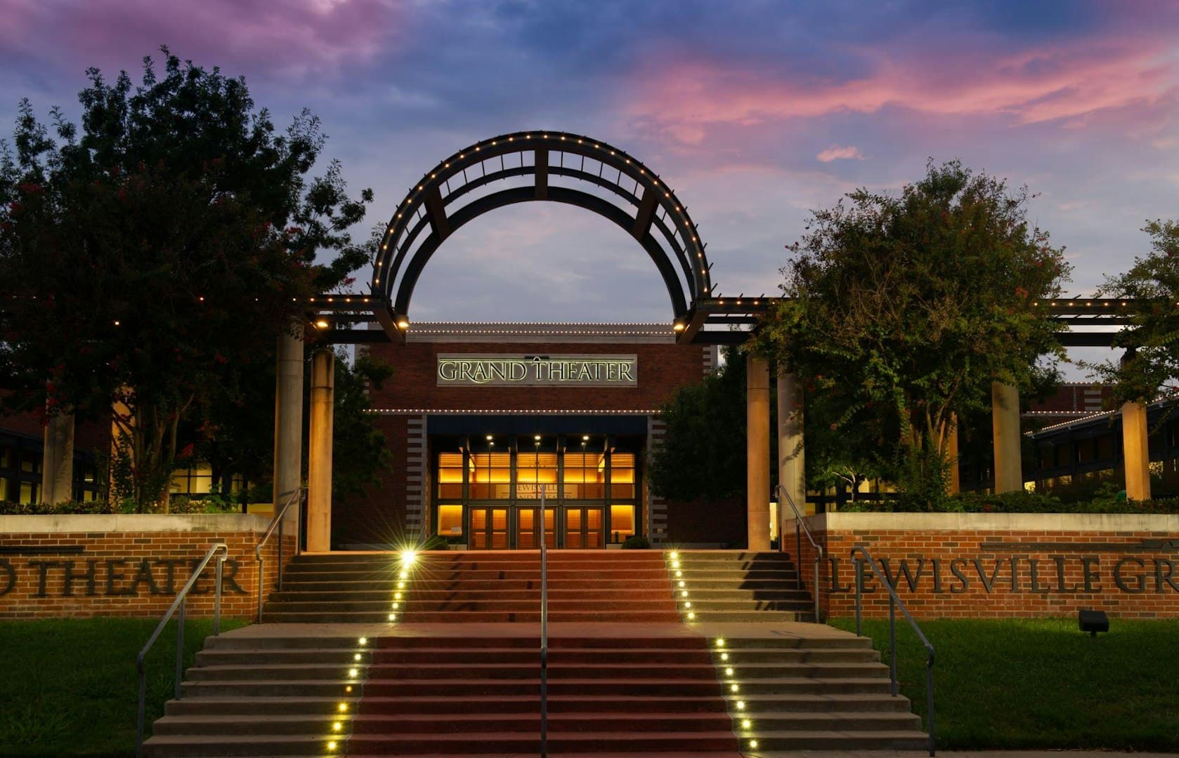 Lewisville Concrete Contractors